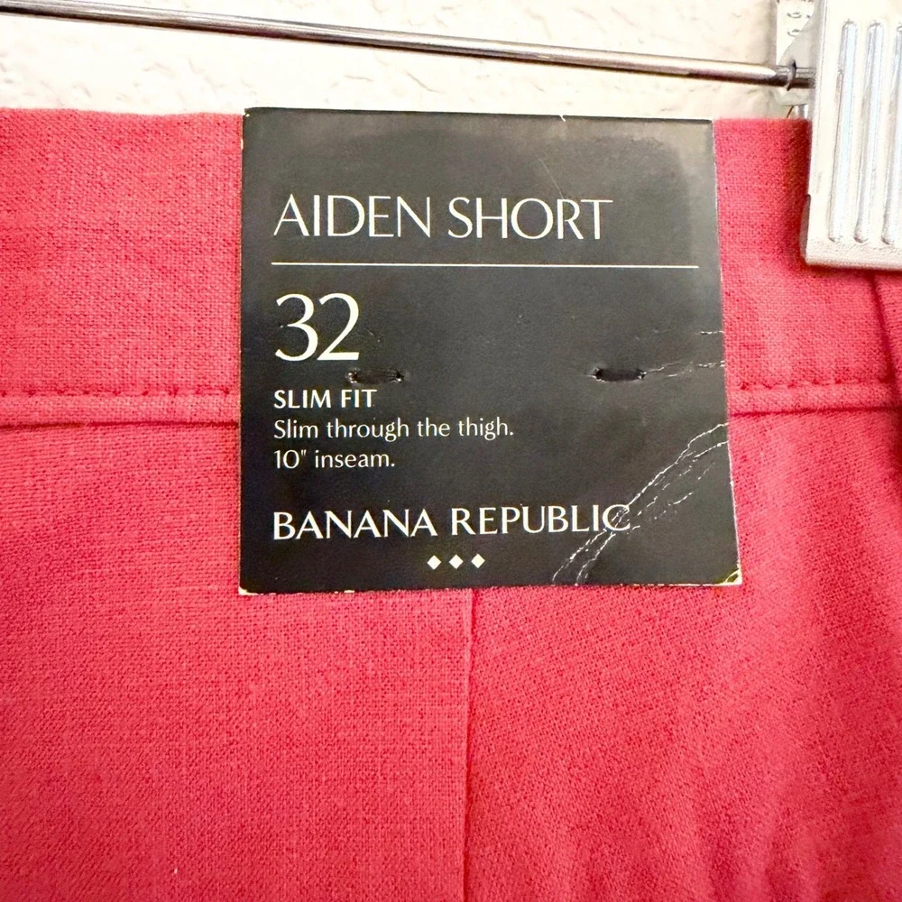 Banana Republic Aiden Short Mens 32 Slim Fit Red Chino‎ Shorts 10